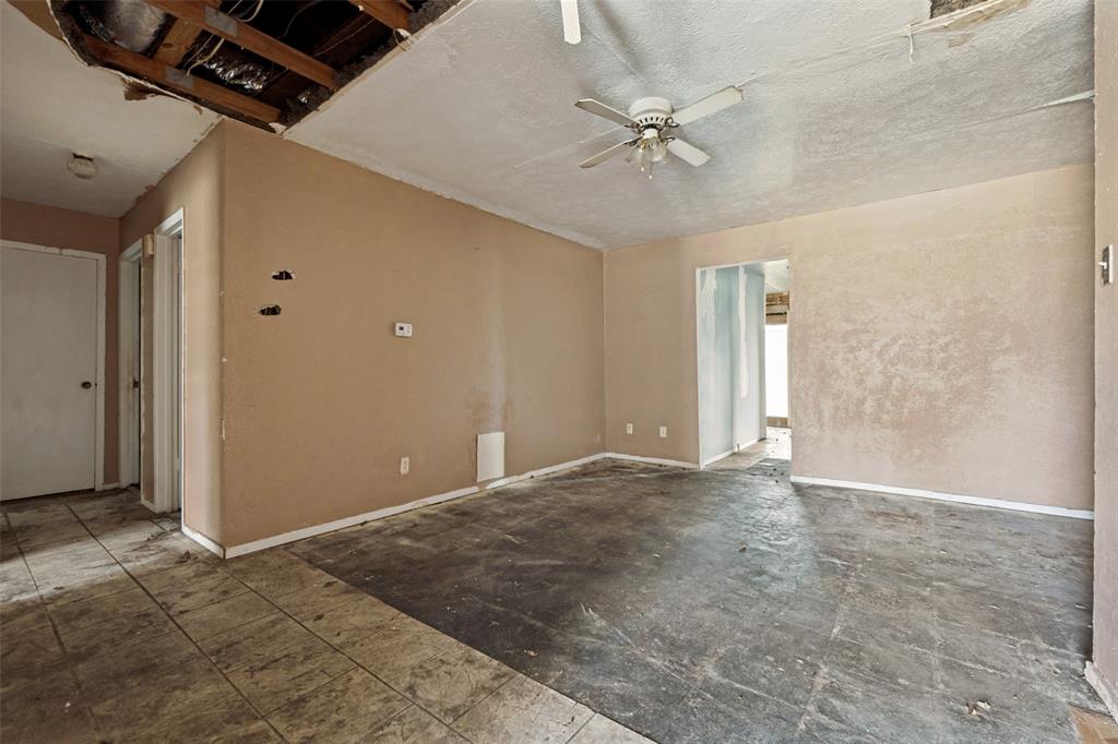 6419 Gentle River Drive