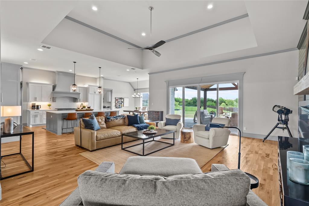 7756 Laura Lake Lane