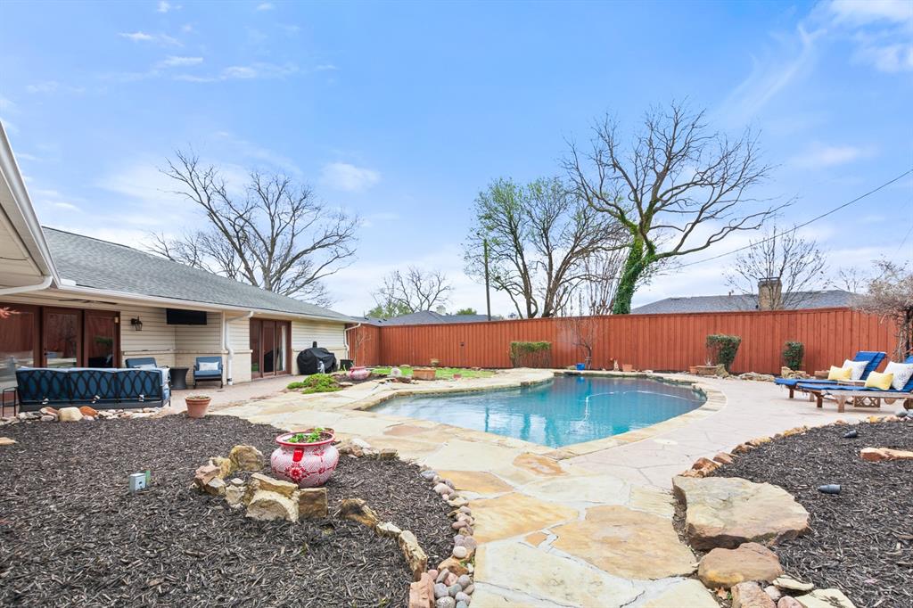 2903 Canyon Creek Drive