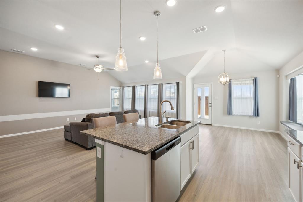 8700 Copper River Drive