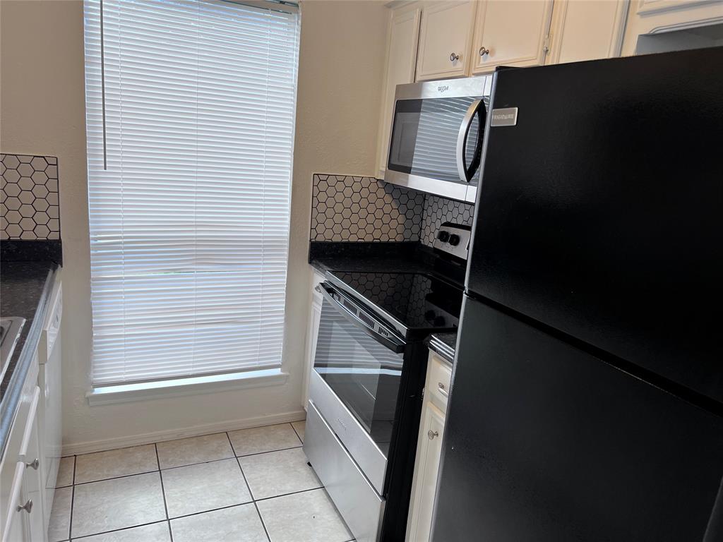 WESTCHESTER WEST - Residential