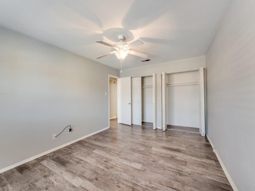 Arlington Downs Twnhs - Residential