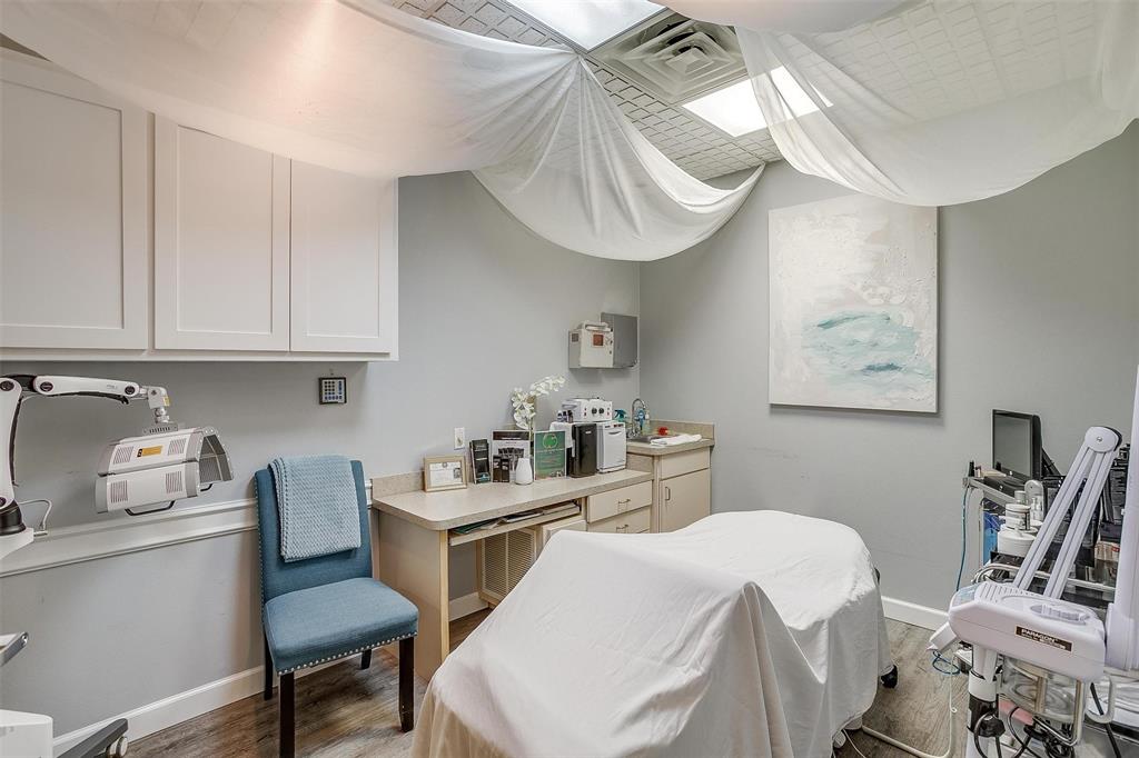 Courage Add - Commercial Sale