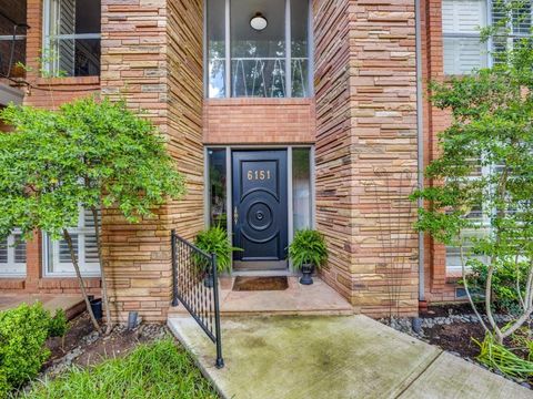 6151 Bandera Avenue B Dallas TX 75225