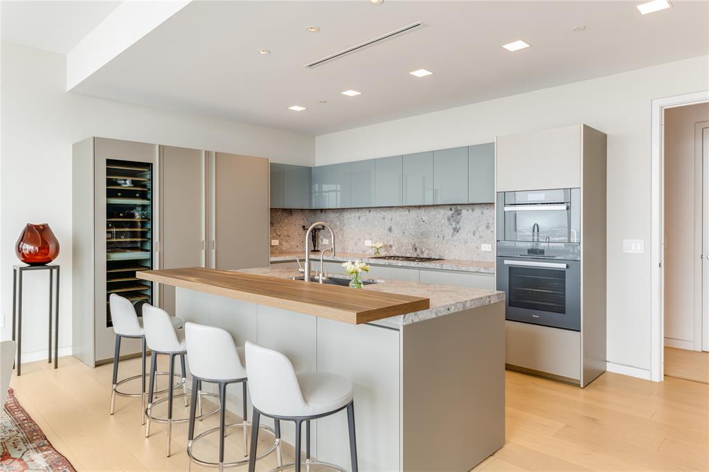 Museum Tower Condo - Residential