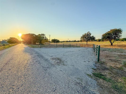 455 COUNTY RD 1650, CHICO, TX 76431 - Image 6f4d2de9d80ee4d5b2bdbf8850fb9d37/1879074291