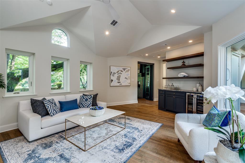 Lansdowne Estates - Residential