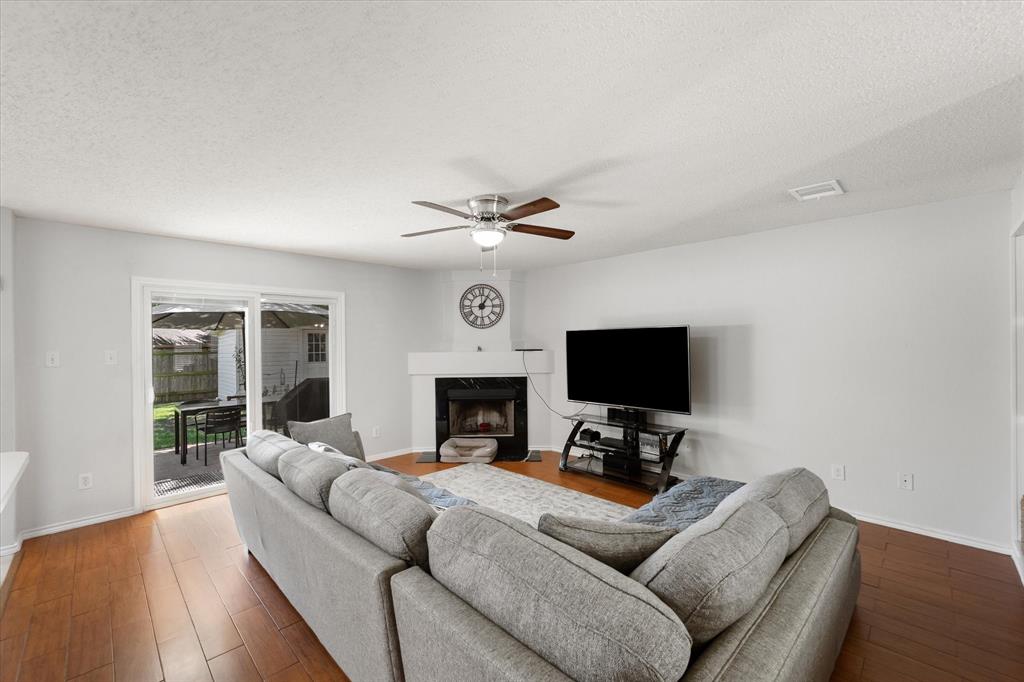 Fossil Spgs Add - Residential