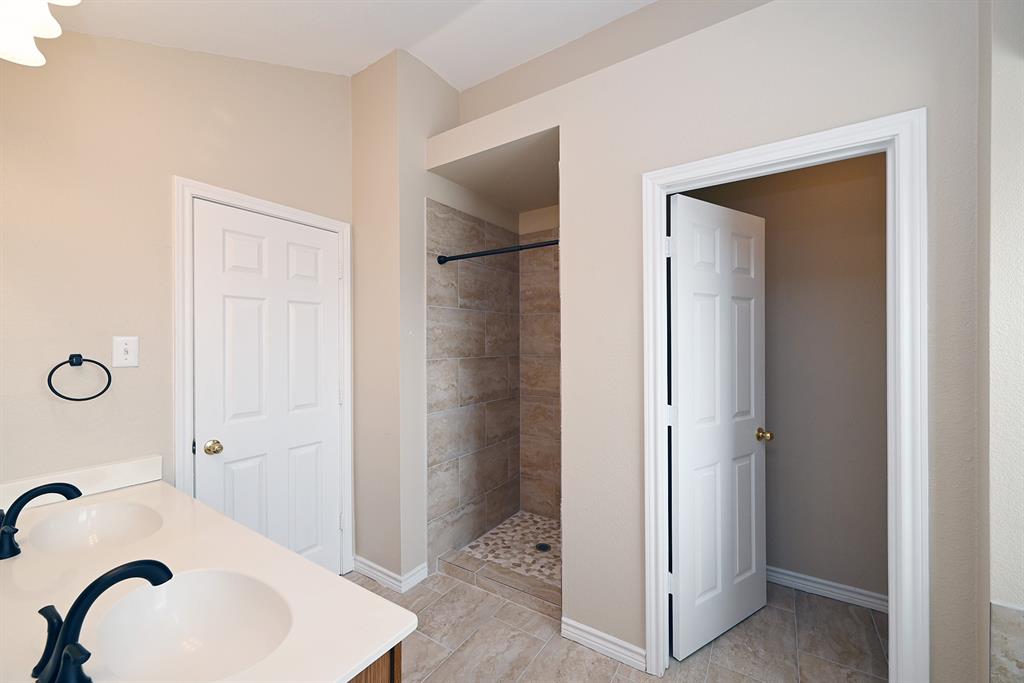 Cross Oak Ranch Ph 2 Tr 2 - Residential Lease