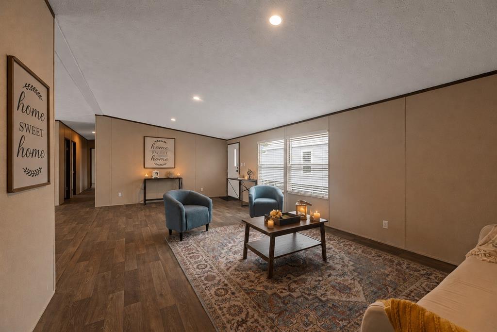 Silver Spurs Ranch - Residential