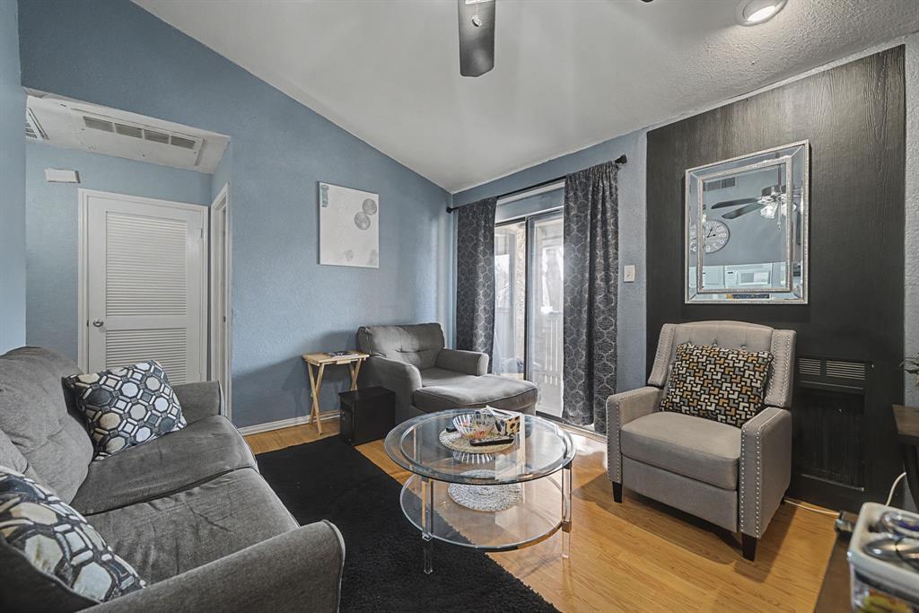 Cloisters Condo The - Residential