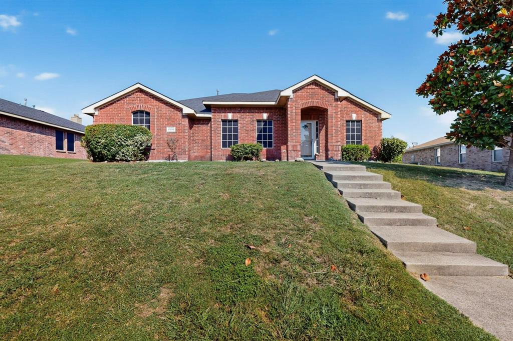 2039 Pecan Creek Drive