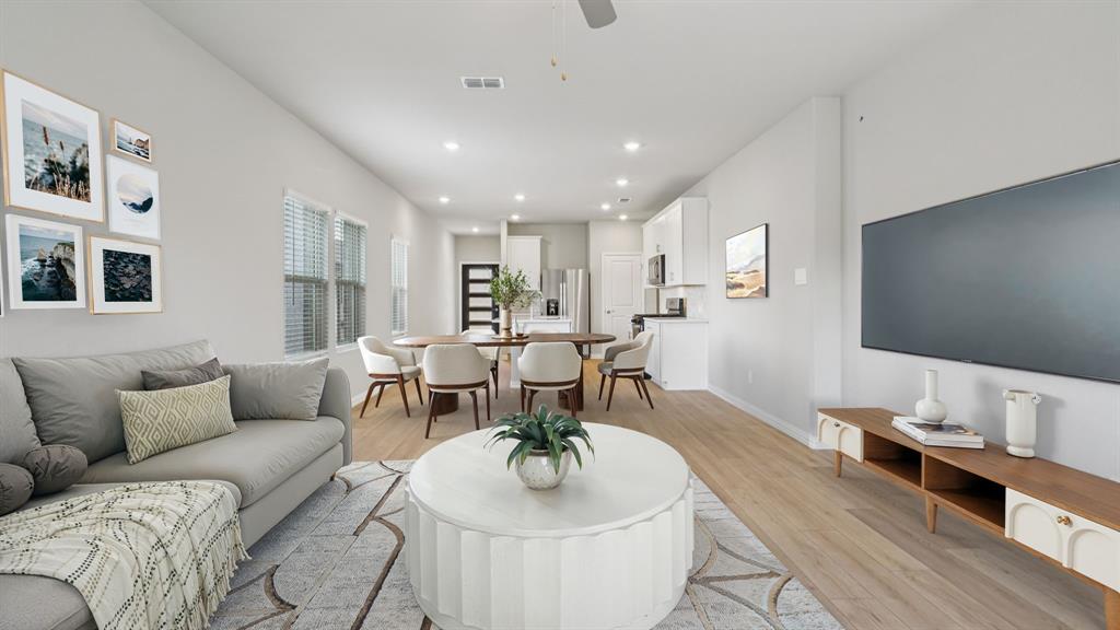 Lakehaven - Residential