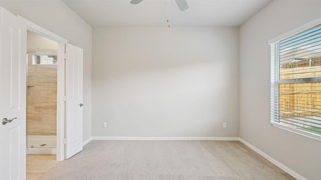 Lakehaven - Residential