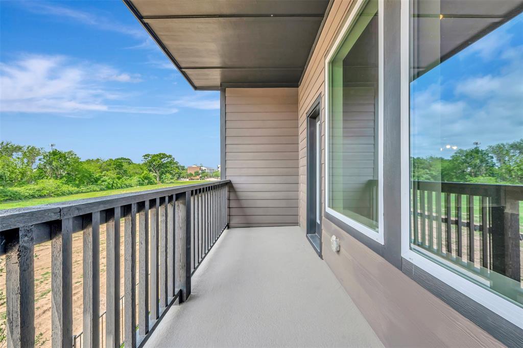 5821 Water Bridge Lane