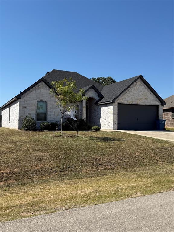 Granbury, Texas 76049, United States, 4 Bedrooms Bedrooms, ,2 BathroomsBathrooms,Residential,Active,226163