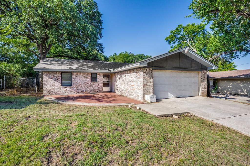 712 Chisholm Trail