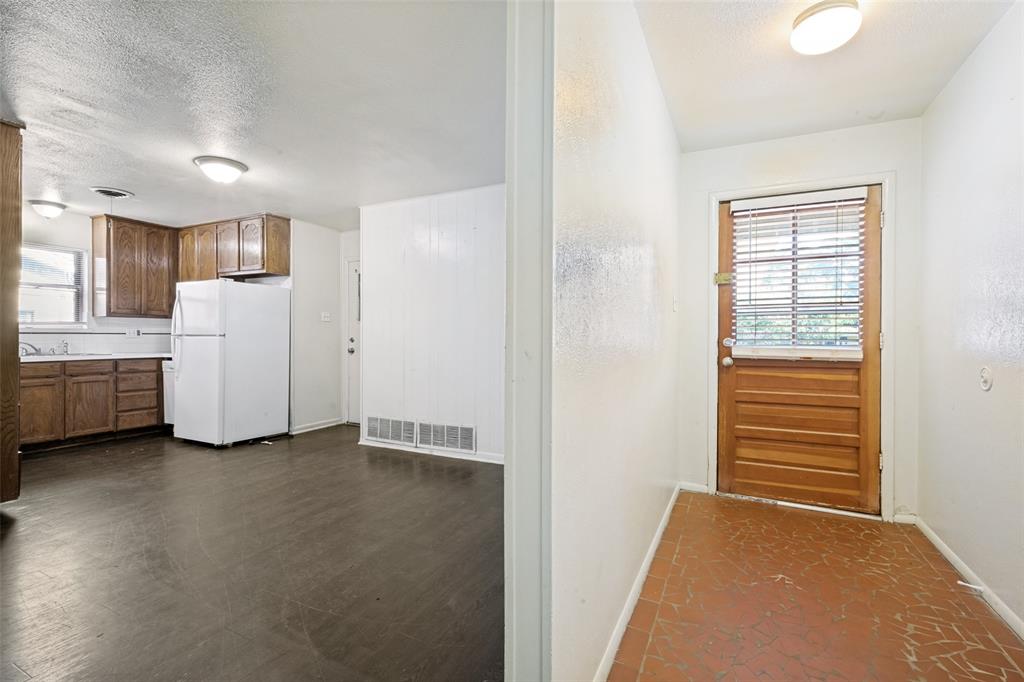 712 Chisholm Trail