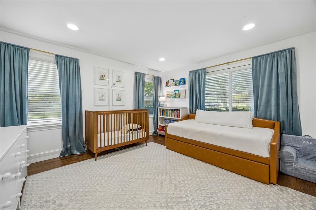 Ridgewood Park - Residential