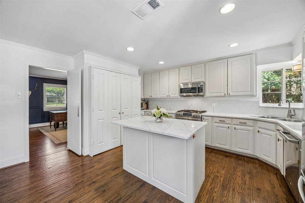 Ridgewood Park - Residential