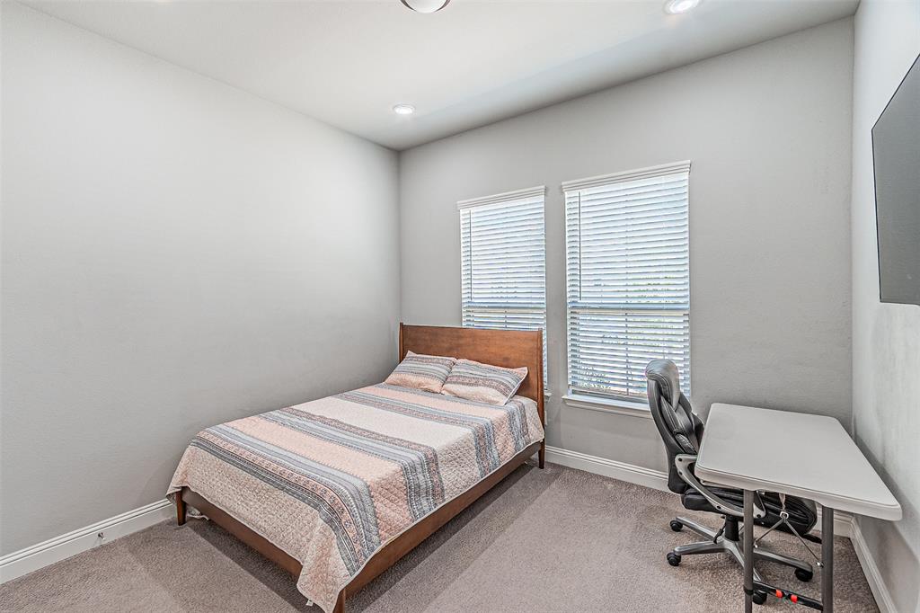 11356 Four Roses Trail