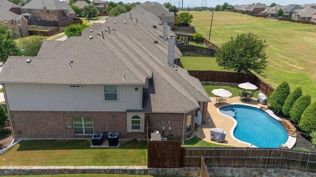 3601 Sparkling Drive