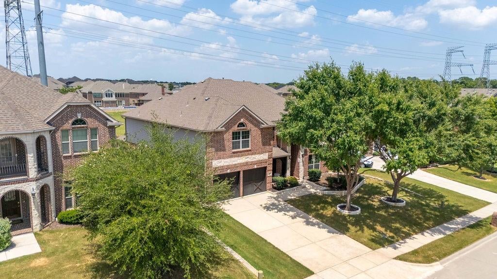 3601 Sparkling Drive
