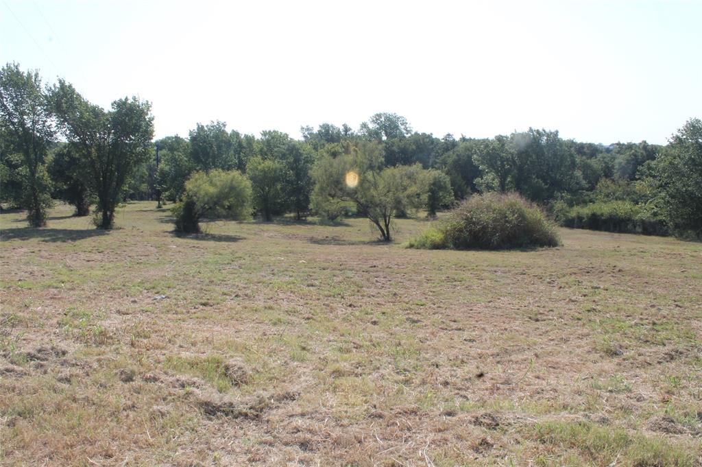 J R Erwin Surv Abs #423 - Land