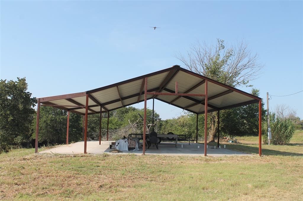 J R Erwin Surv Abs #423 - Land