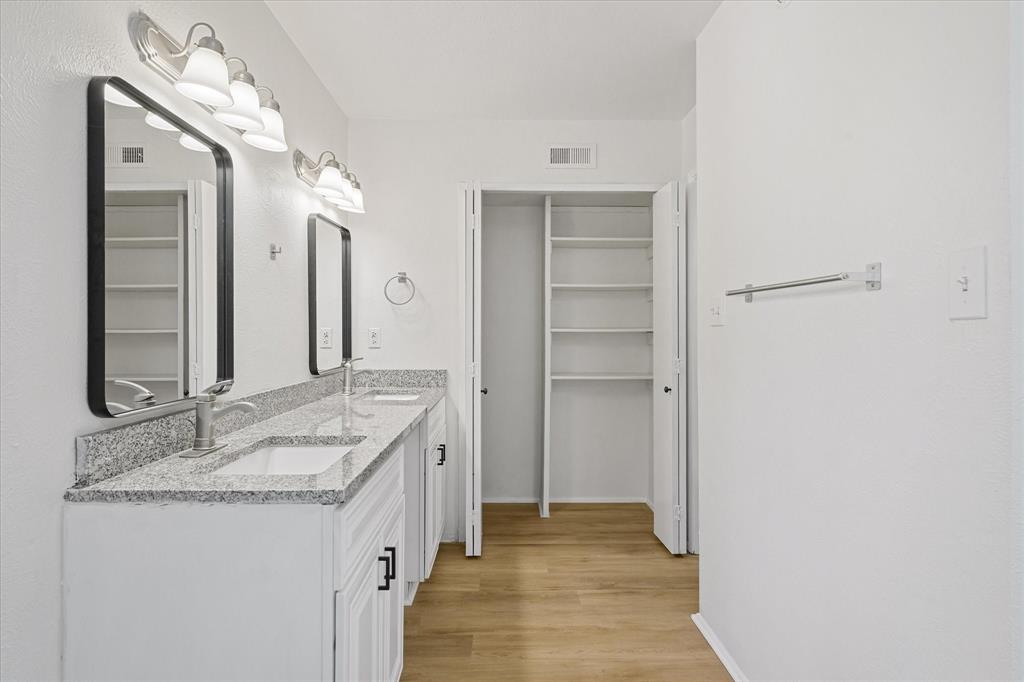 Colony 25 - Residential