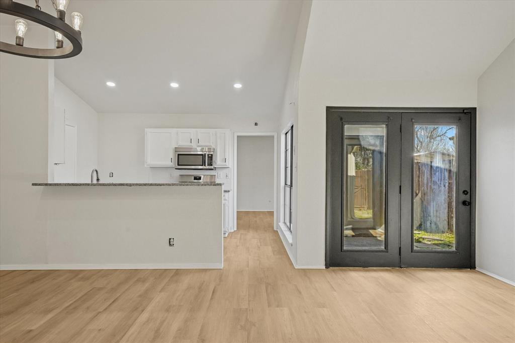 Colony 25 - Residential