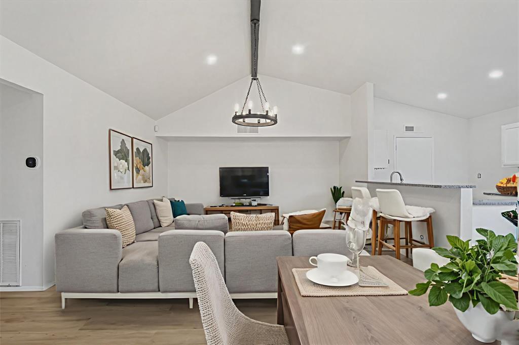 Colony 25 - Residential