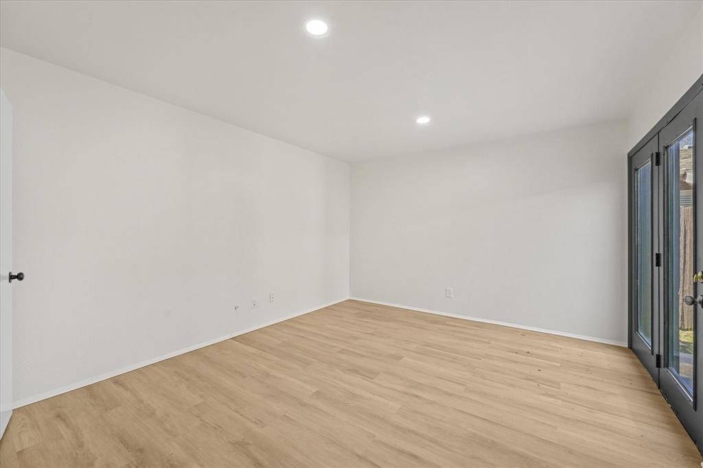 Colony 25 - Residential