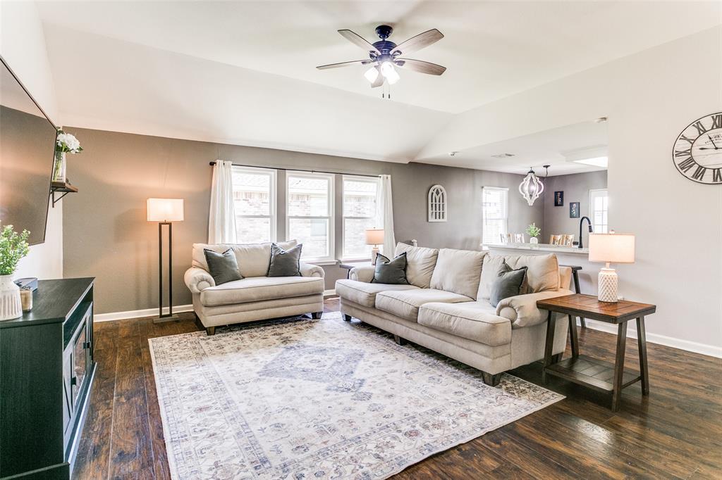 711 Overton Drive
