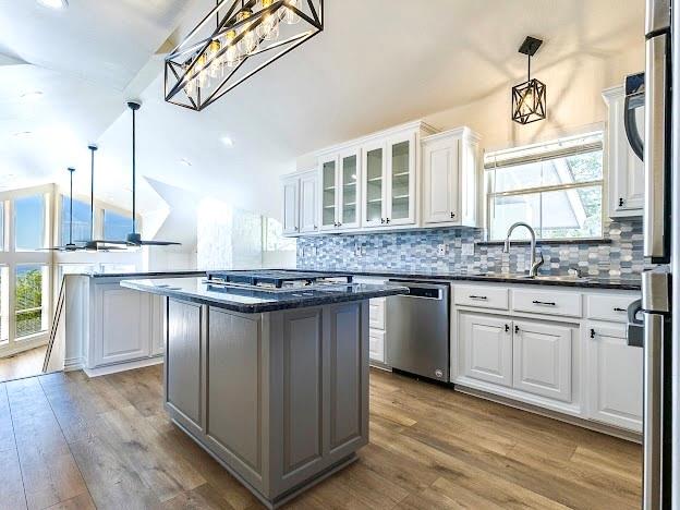Gaines Bend - Residential