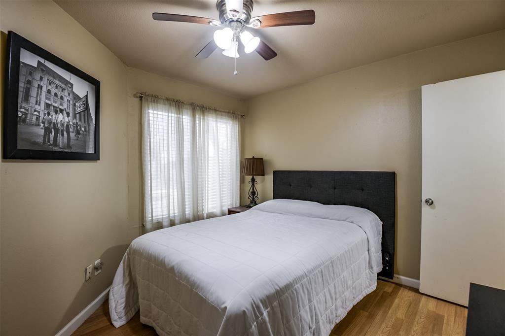 Arlington Oaks Condo - Residential
