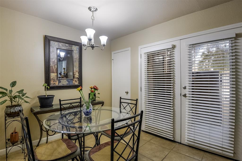 Arlington Oaks Condo - Residential