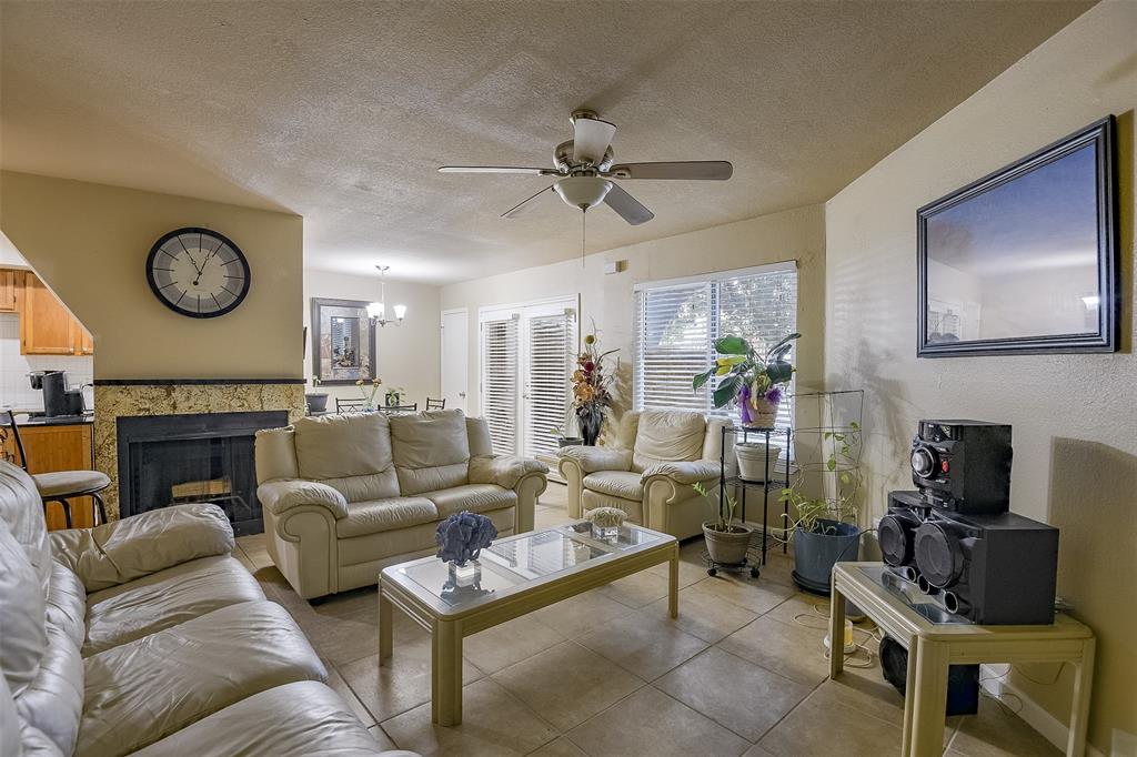 Arlington Oaks Condo - Residential