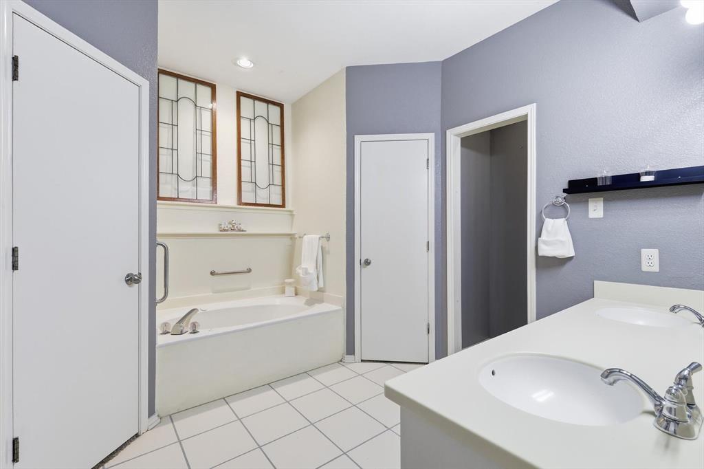 Preston Hollow - Residential