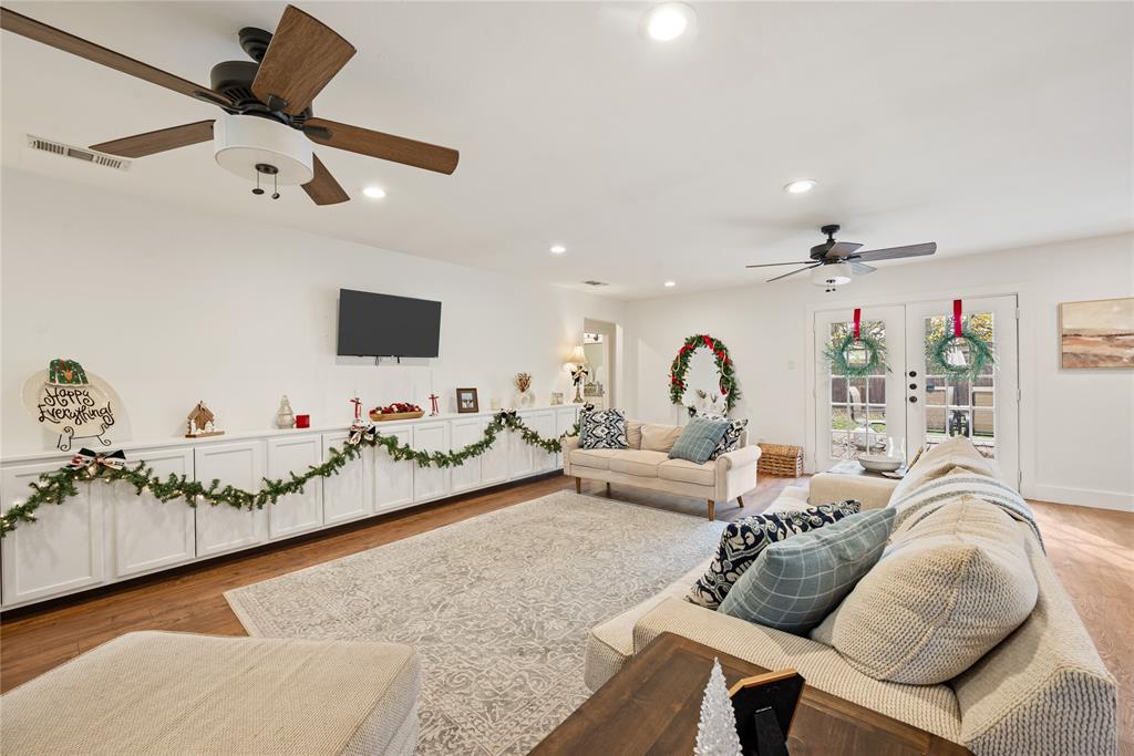 3454 Cloverdale Lane