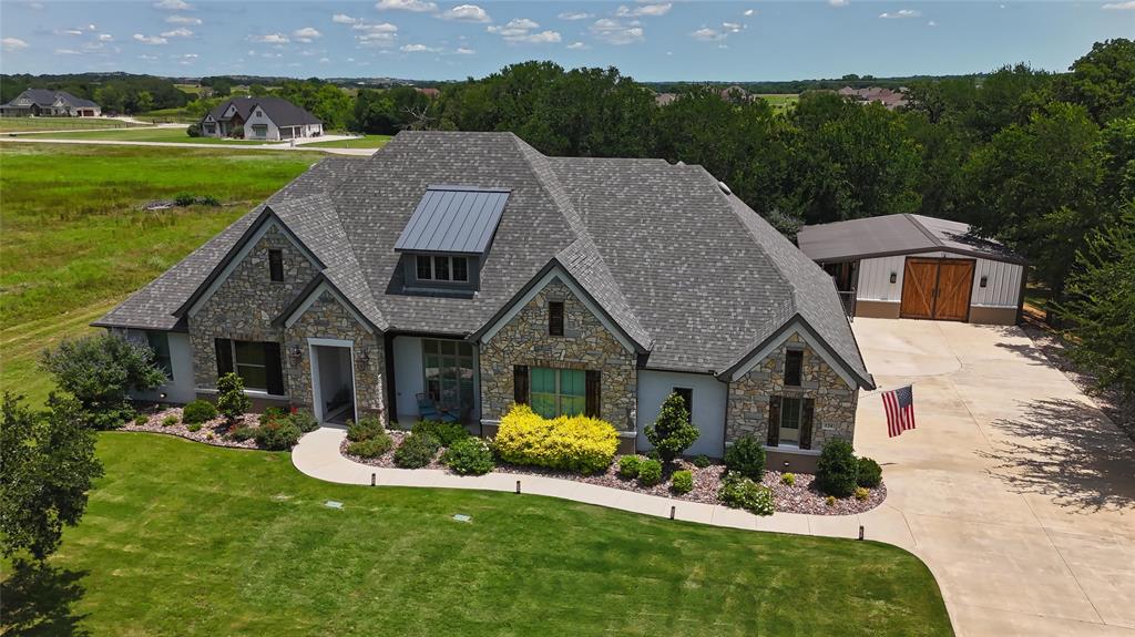124 Heritage Springs Drive