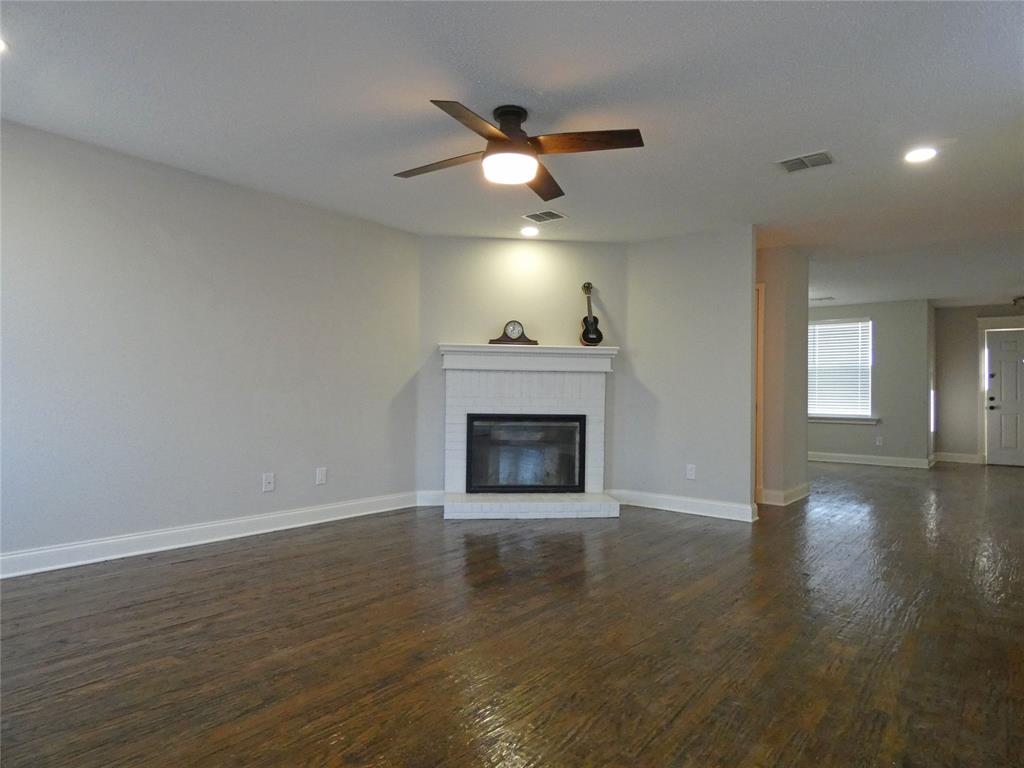 5613 Camarillo Drive