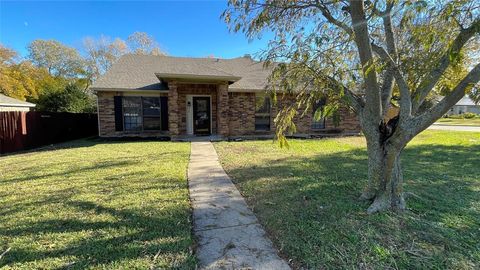 A home in DeSoto