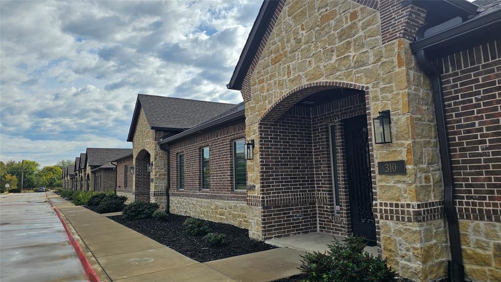 Heritage Bus Park Condo - Commercial Lease