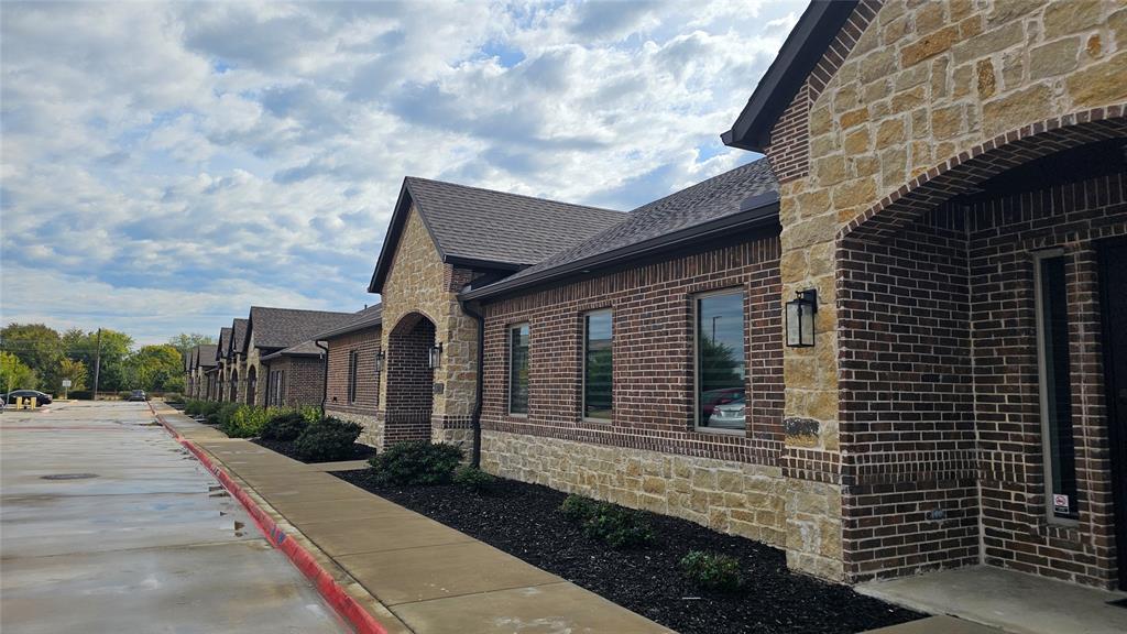 Heritage Bus Park Condo - Commercial Lease