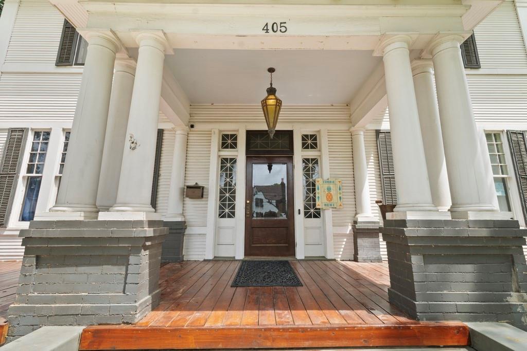 405 E Neches Street