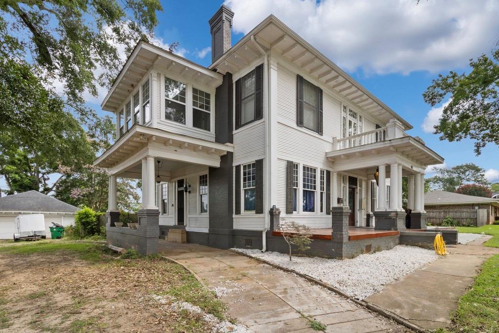 405 E Neches Street