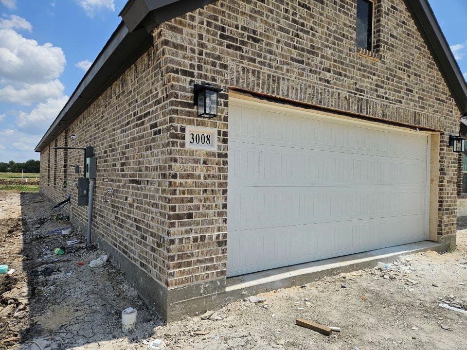 3008 Leopard Lane
