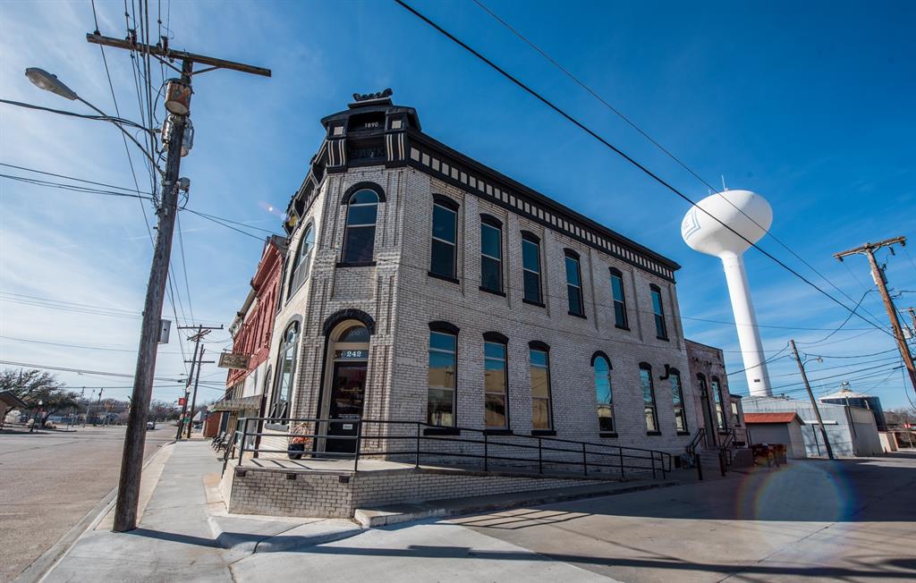 Oakbrook - Residential Lease