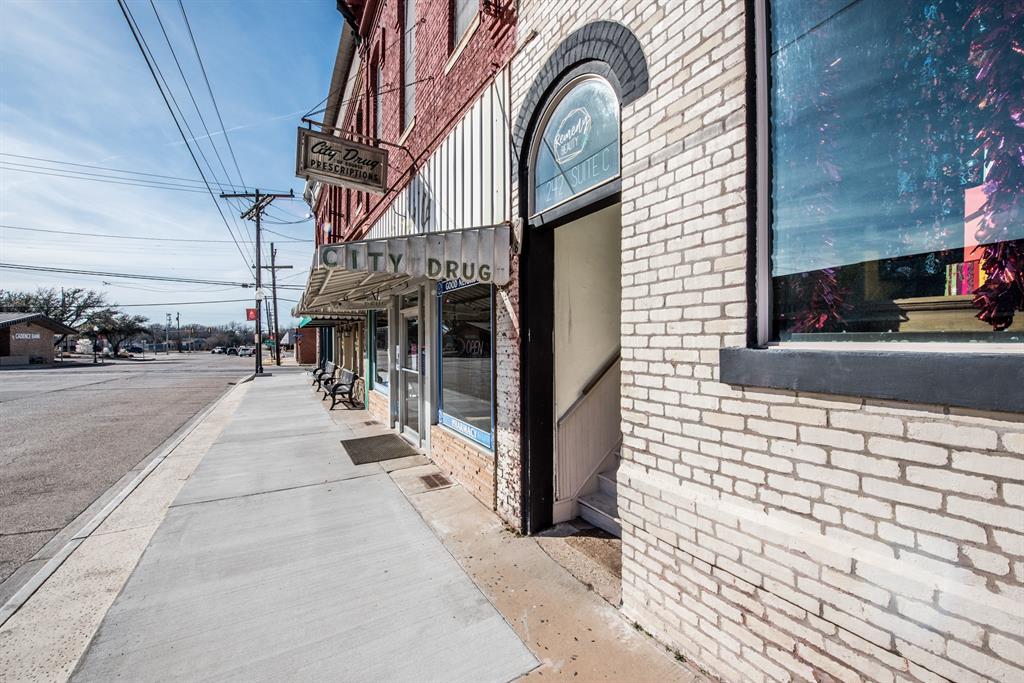 Oakbrook - Residential Lease